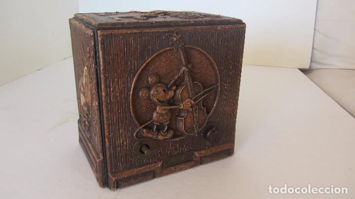 Radio de válvulas Emerson Mickey Mouse